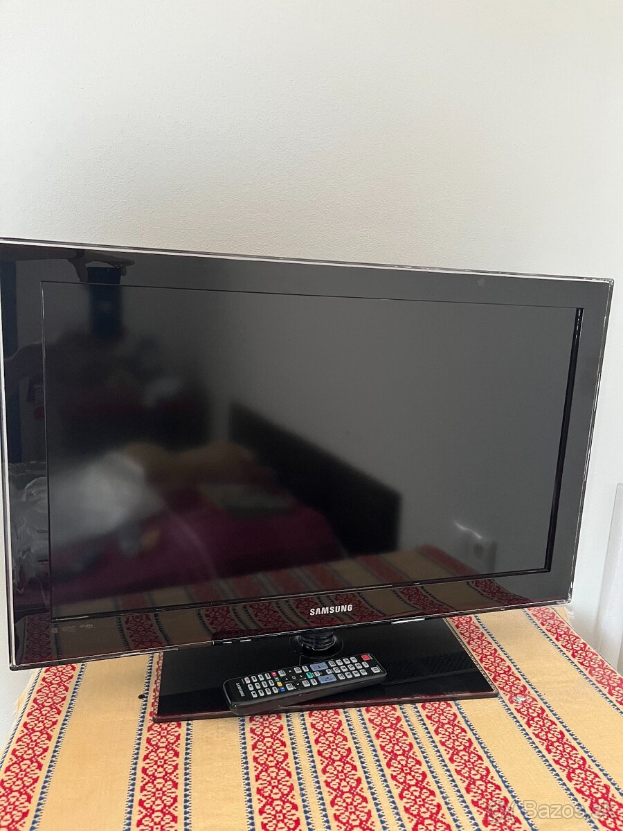 Predam Samsung uhl. 80cm - LE32C50J1W -