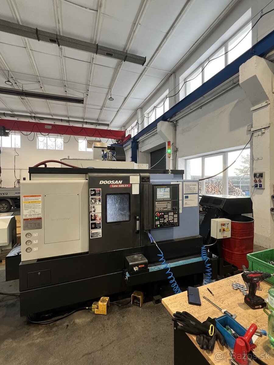 CNC soustruh DOOSAN LYNX 220 LSYA