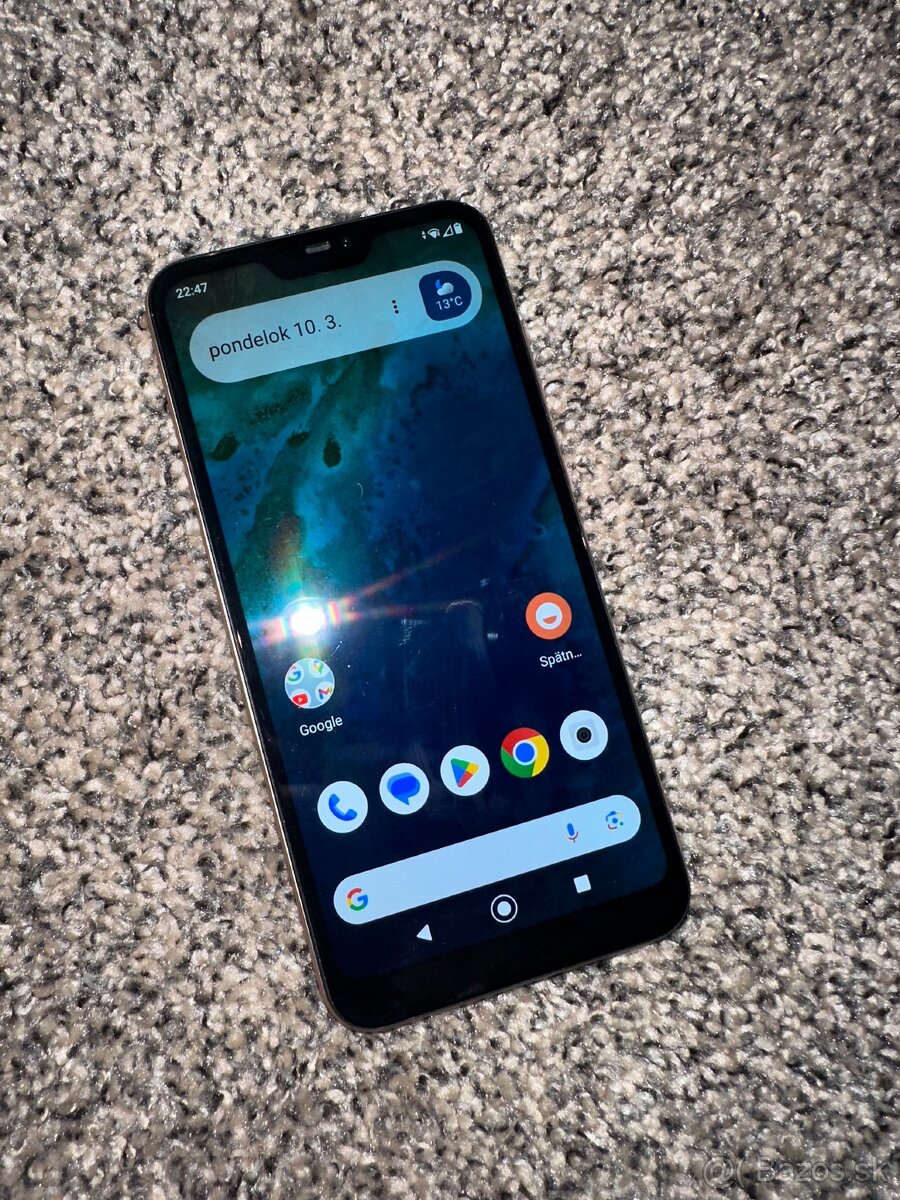 Predám Xiaomi Mi A2 Lite Zlatý 4GB RAM /64GB Dual SIM