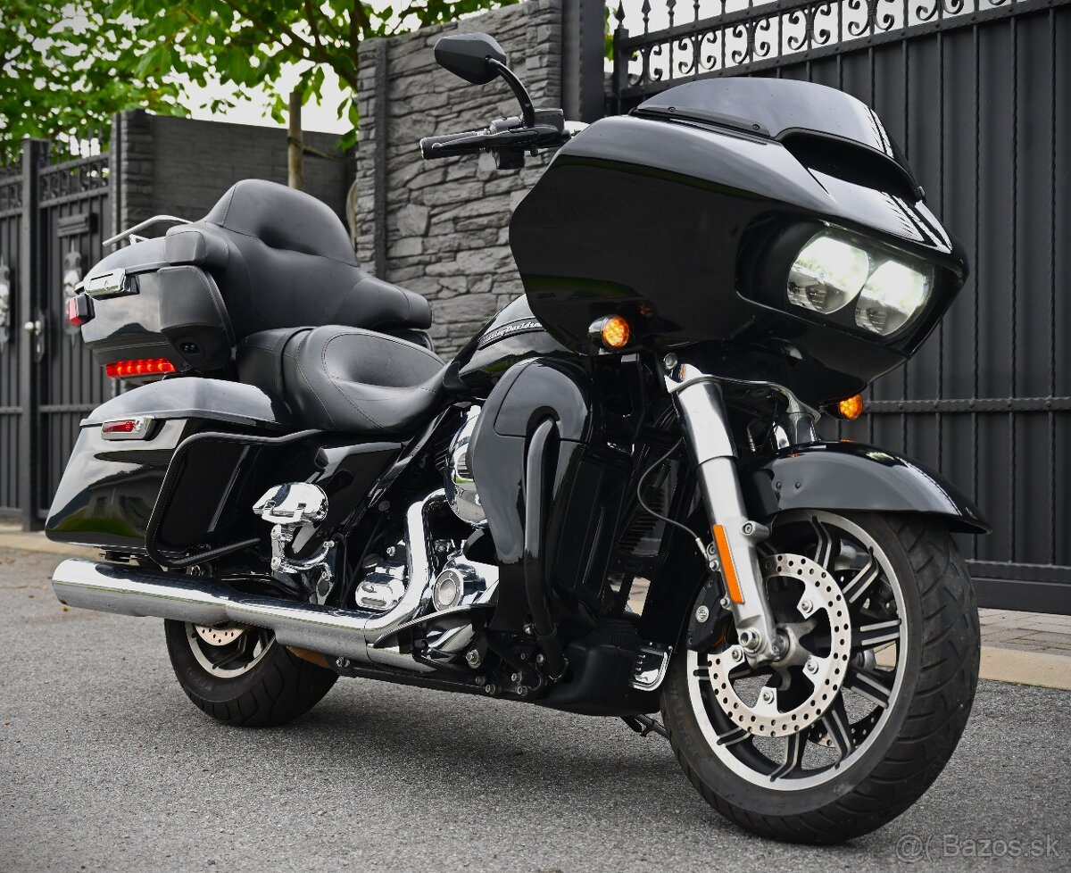 HARLEY DAVIDSON ROAD GLIDE