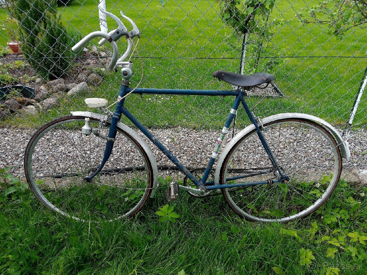 Retro bicykel Favorit