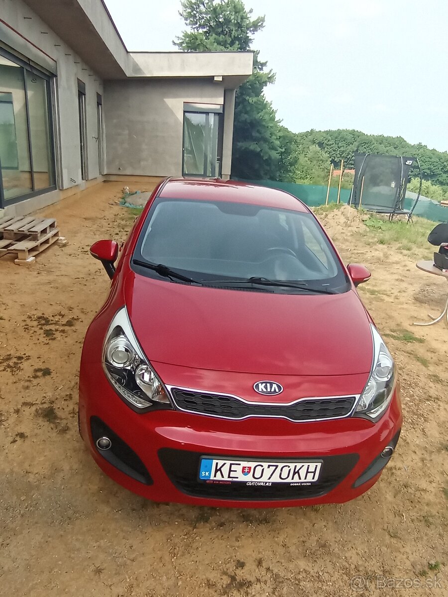 Predám Kia Rio  75.000 km,  r.v 2014