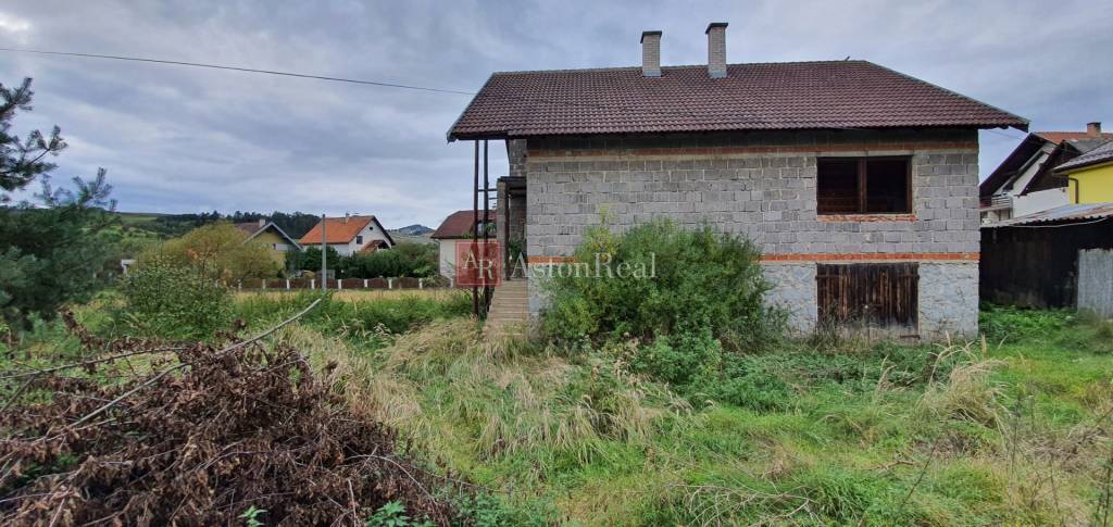 REZERVOVANE Rozostavaný rodinný dom Spišská Nová Ves- Markuš