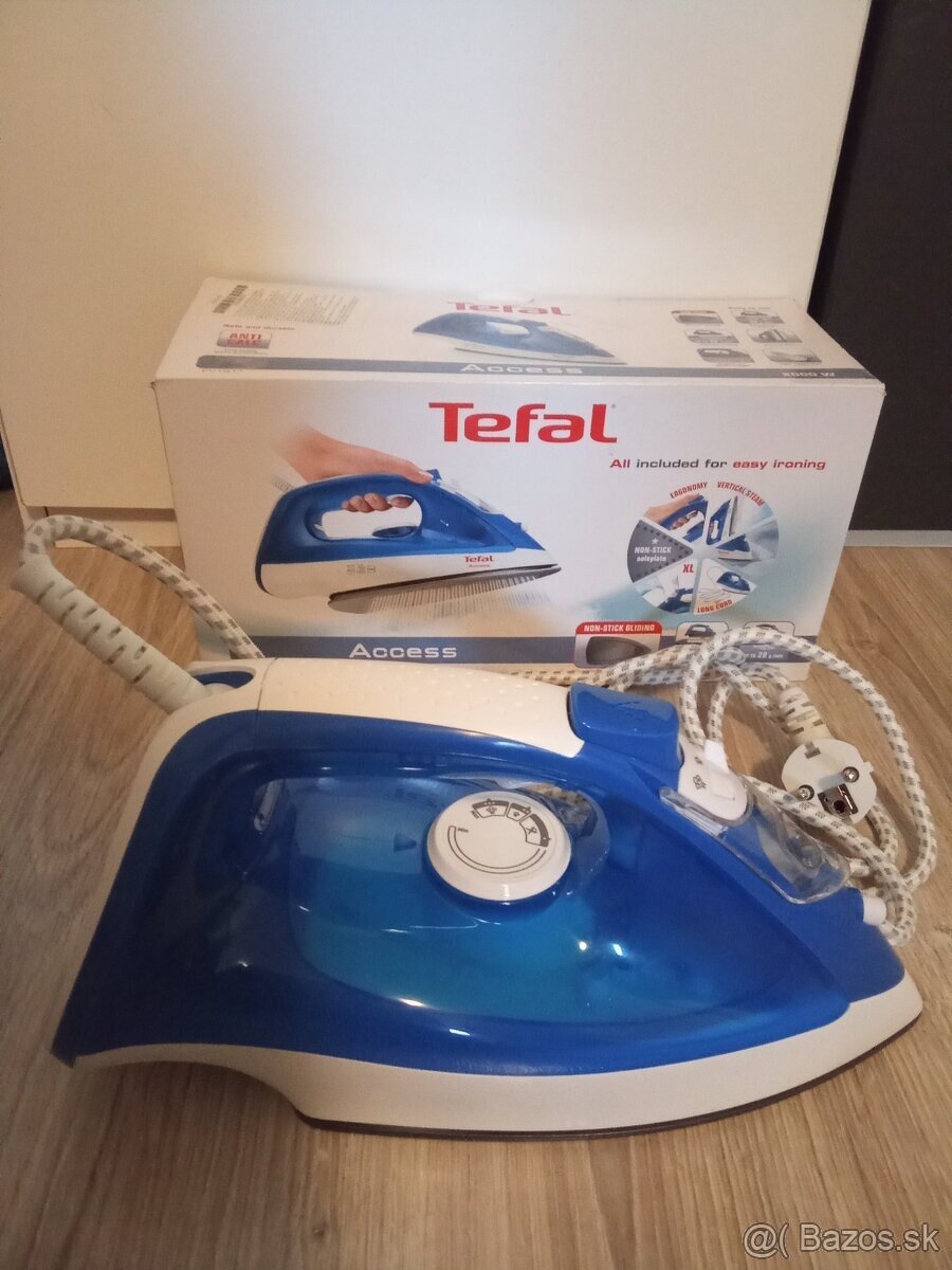 Naparovacia žehlička Tefal