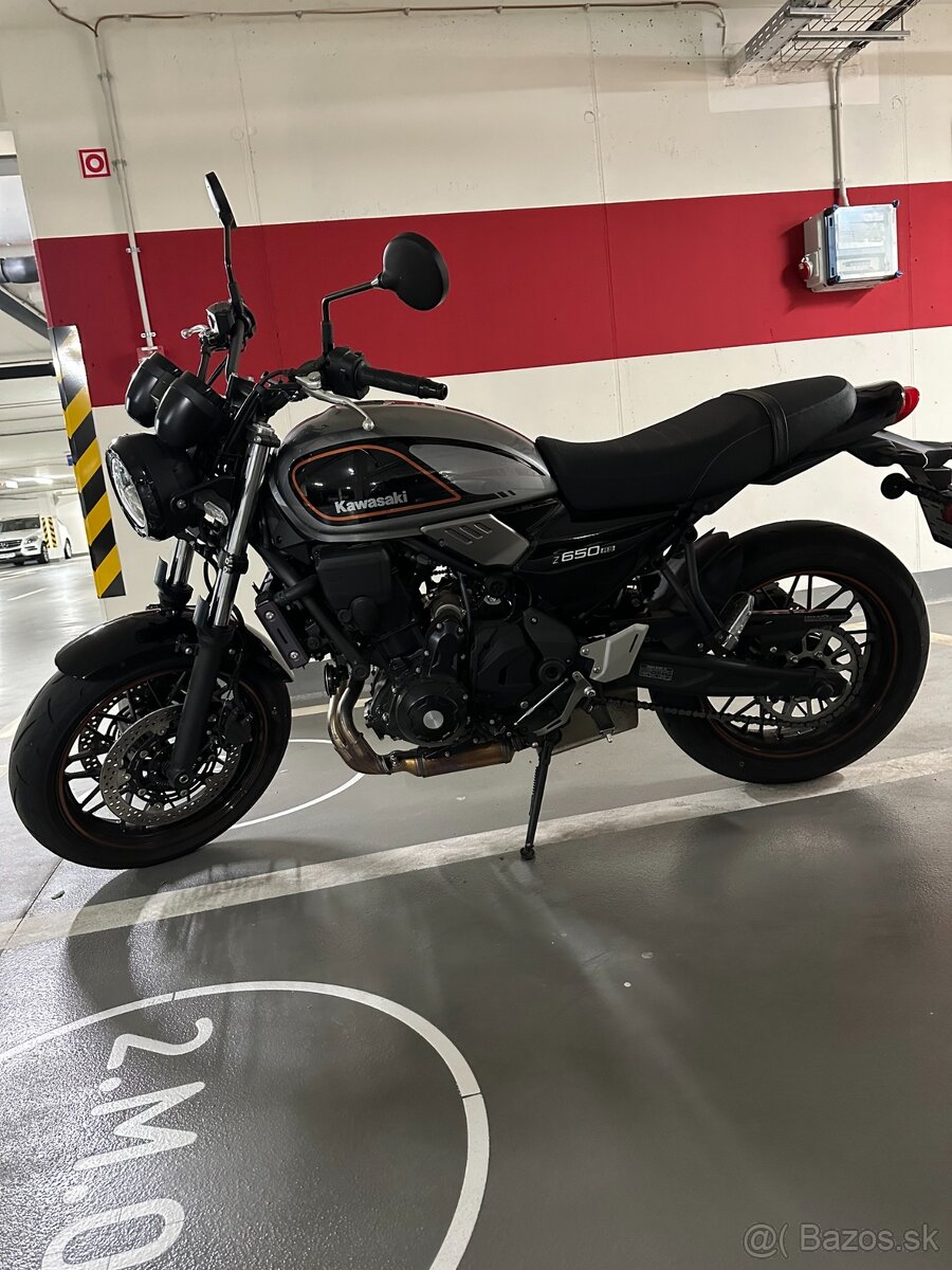 Kawasaki Z650RS, r.2022, ako nová