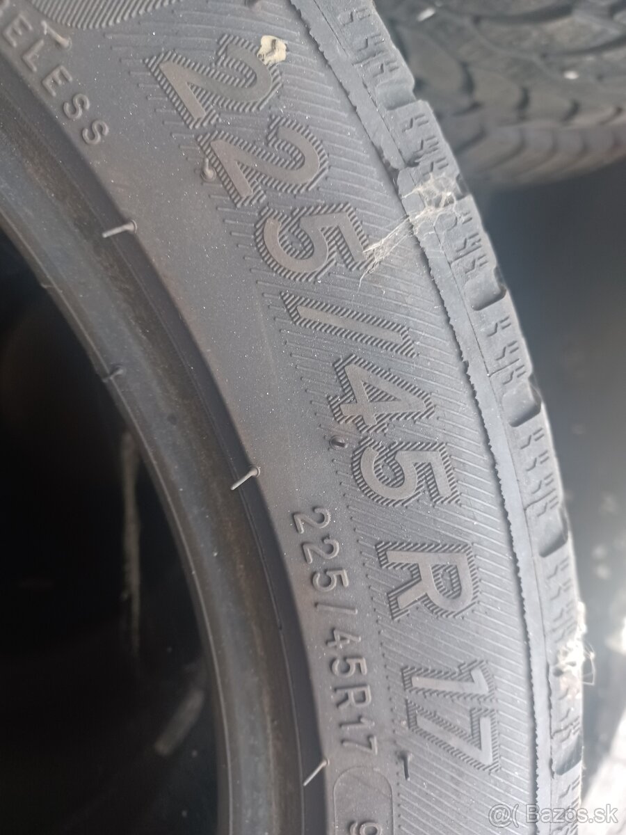 225/45R17 Michelin celoročné