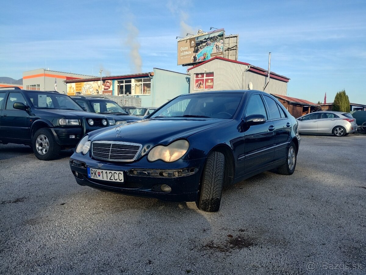 Mercedes-Benz C trieda Sedan 220 CDI Classic A/T