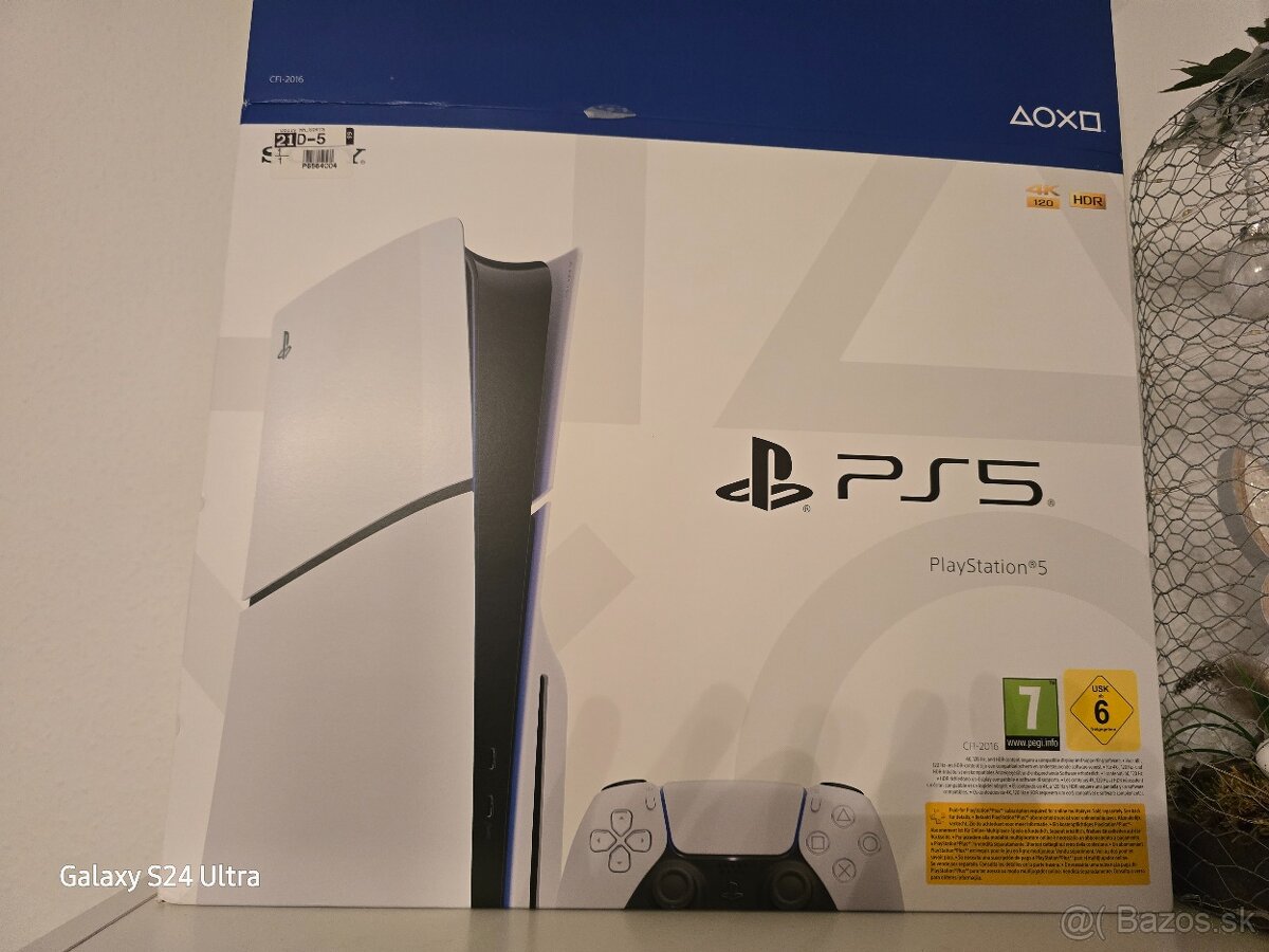 Predám PS5 Slim 1TB