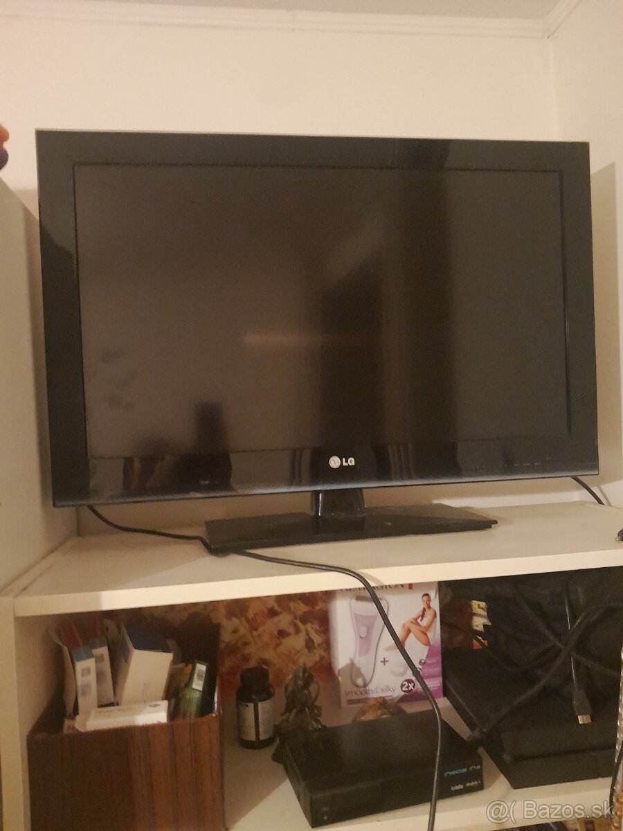 Predám  TV LG32LK451