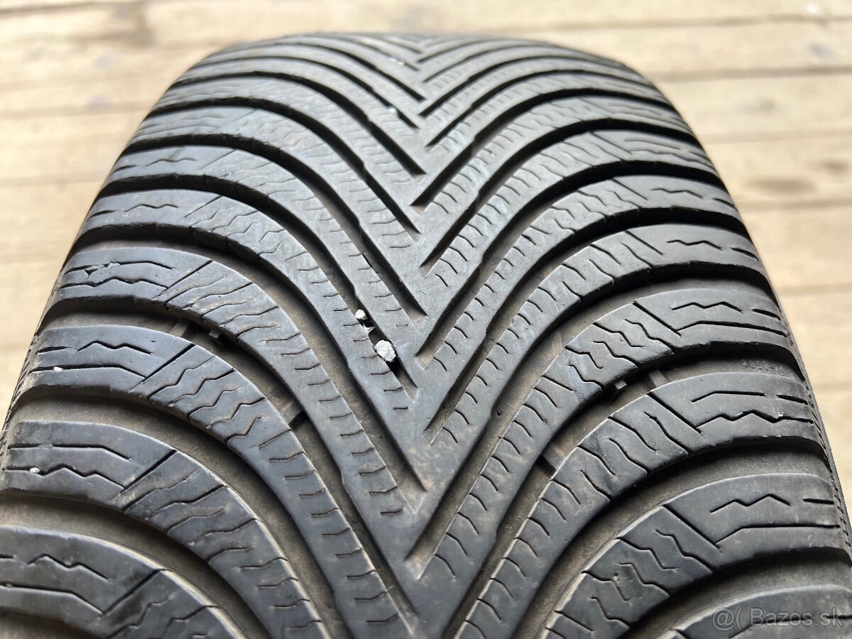 225/55R17 97H Michelin Alpin 5