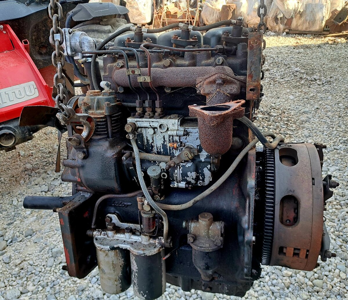 PREDAM KOMPLETNY MOTOR TRAKTOR ZETOR 7211,7245VRTANIE. 102