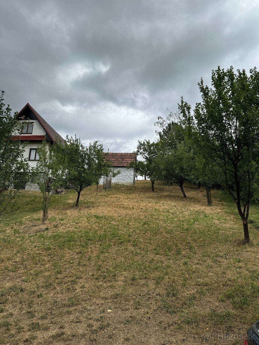 Novinka-predaj pozemku vo vinohradníckej lokalite Staré Hory