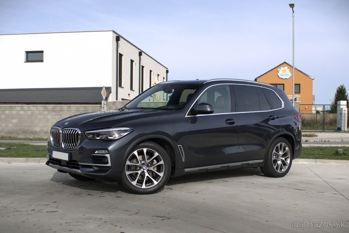 BMW X5 xDrive30d AT8 195kw