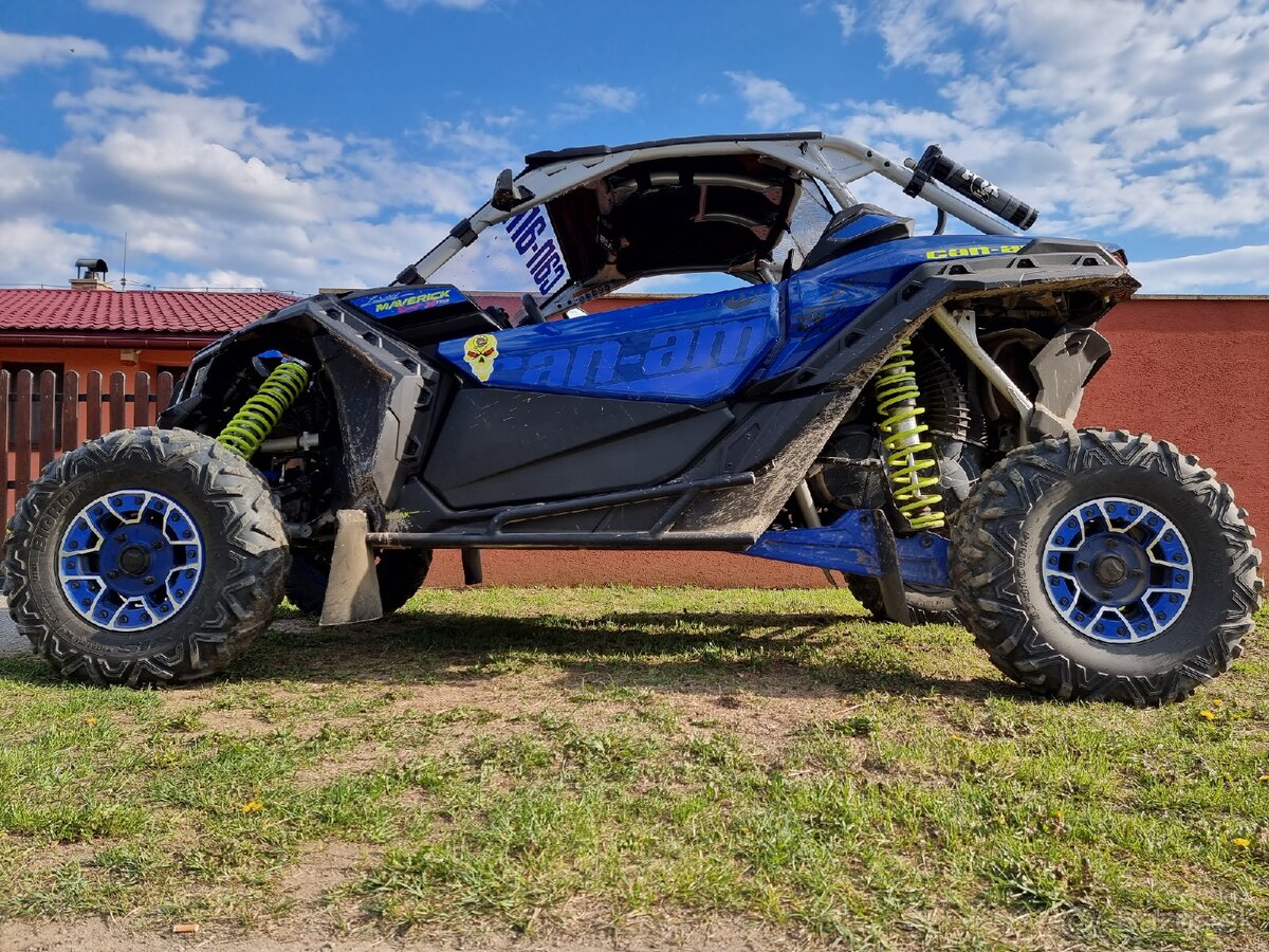 Can Am Maverick x3 rs turbo rr