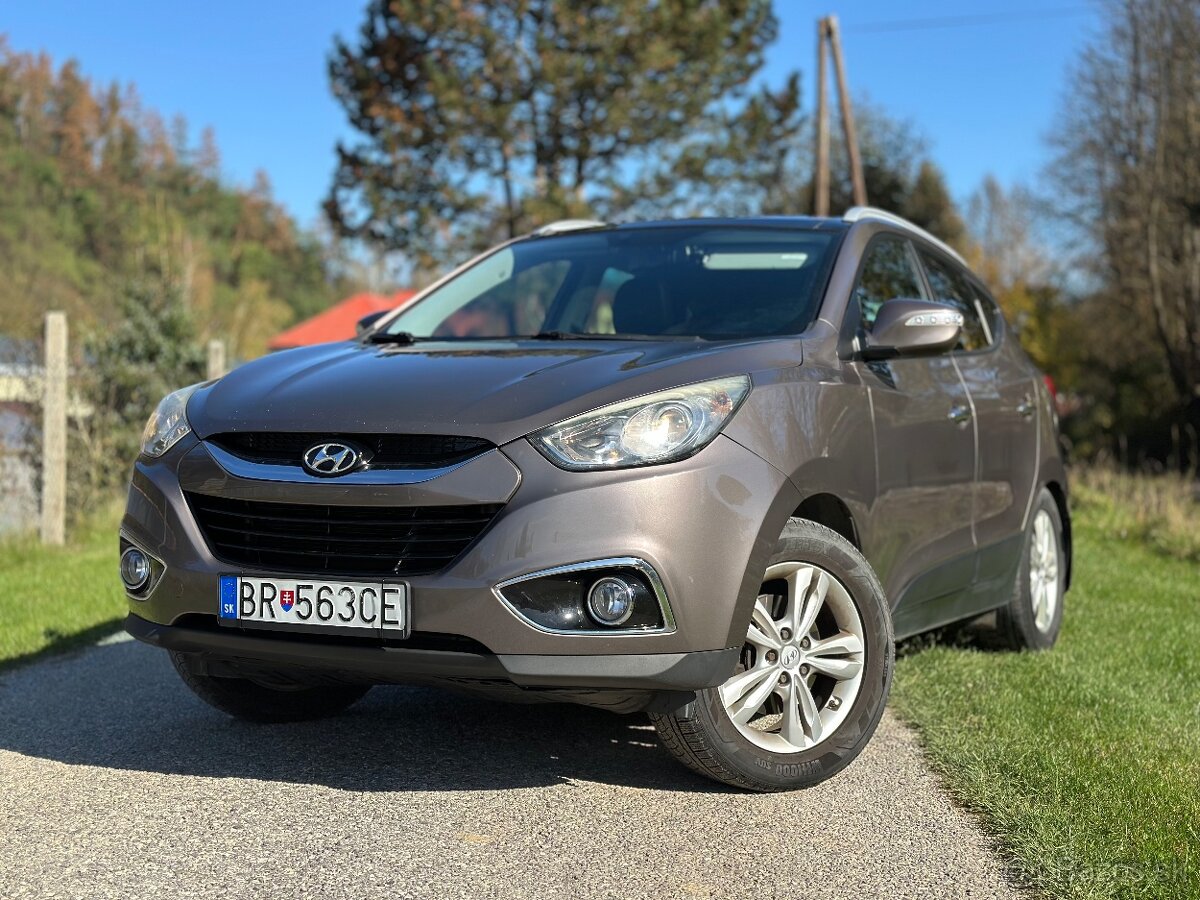 Hyundai ix35 2.0i LPG 4x4 A/T, 2012, Kamery, Auto po servise