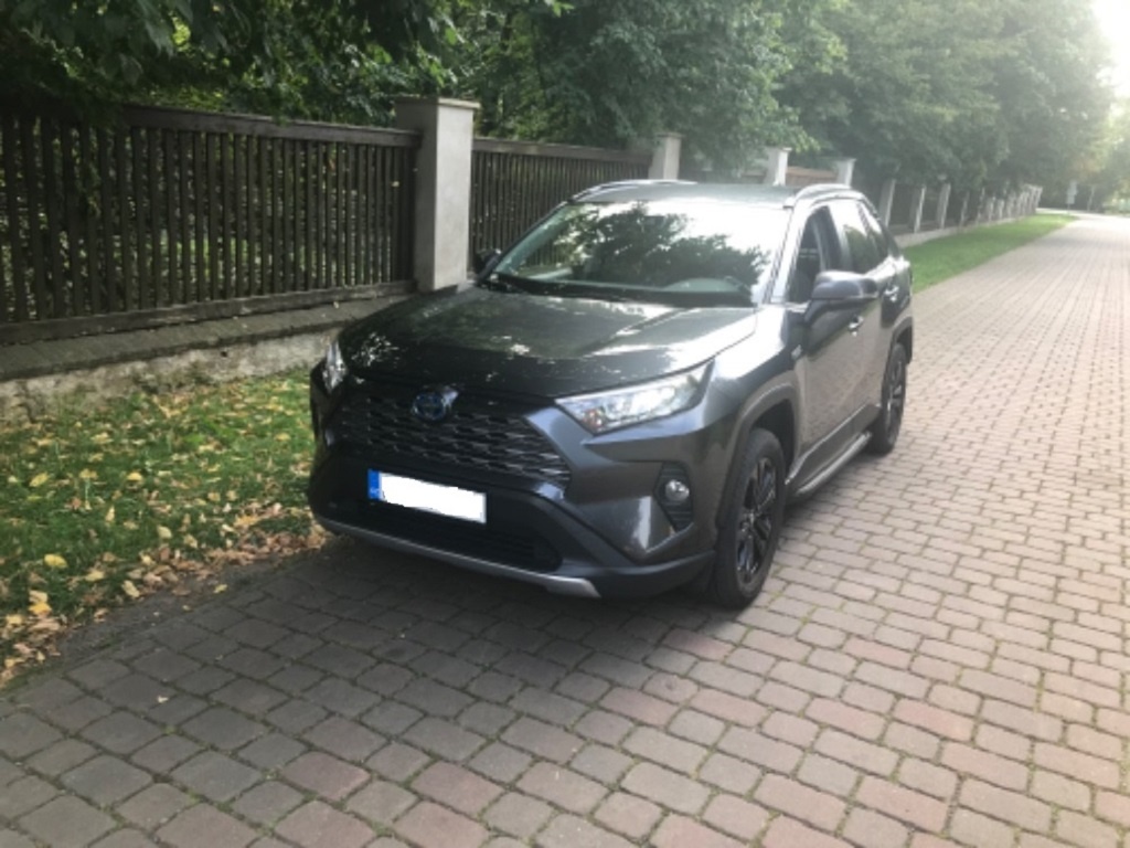 Toyota Rav4 Hybrid 4×4 automat, r.v. 2020