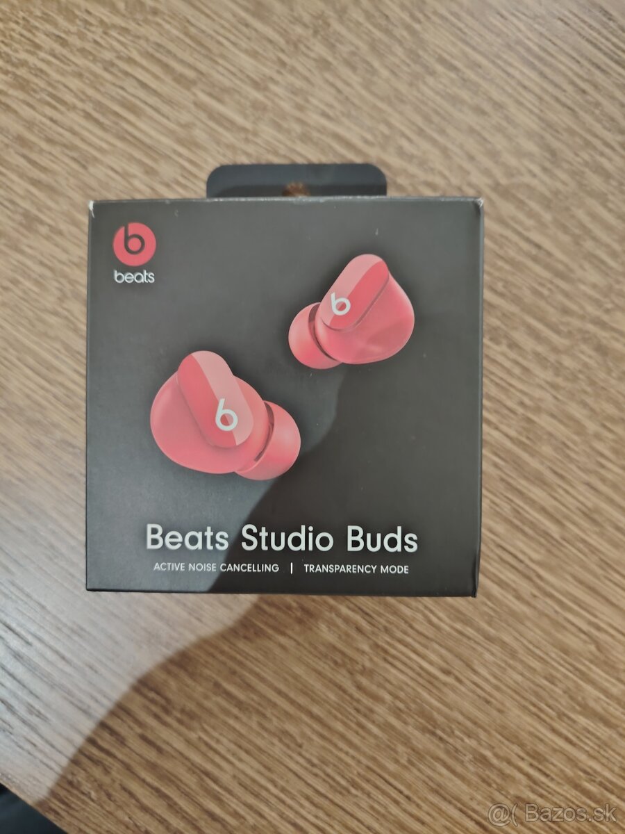 Beats Studio Buds