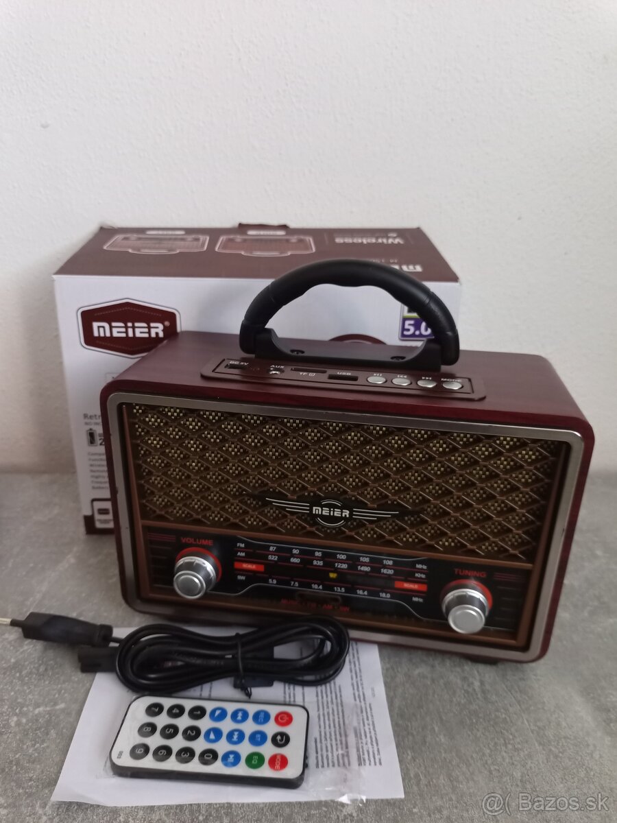 Nové retro rádio