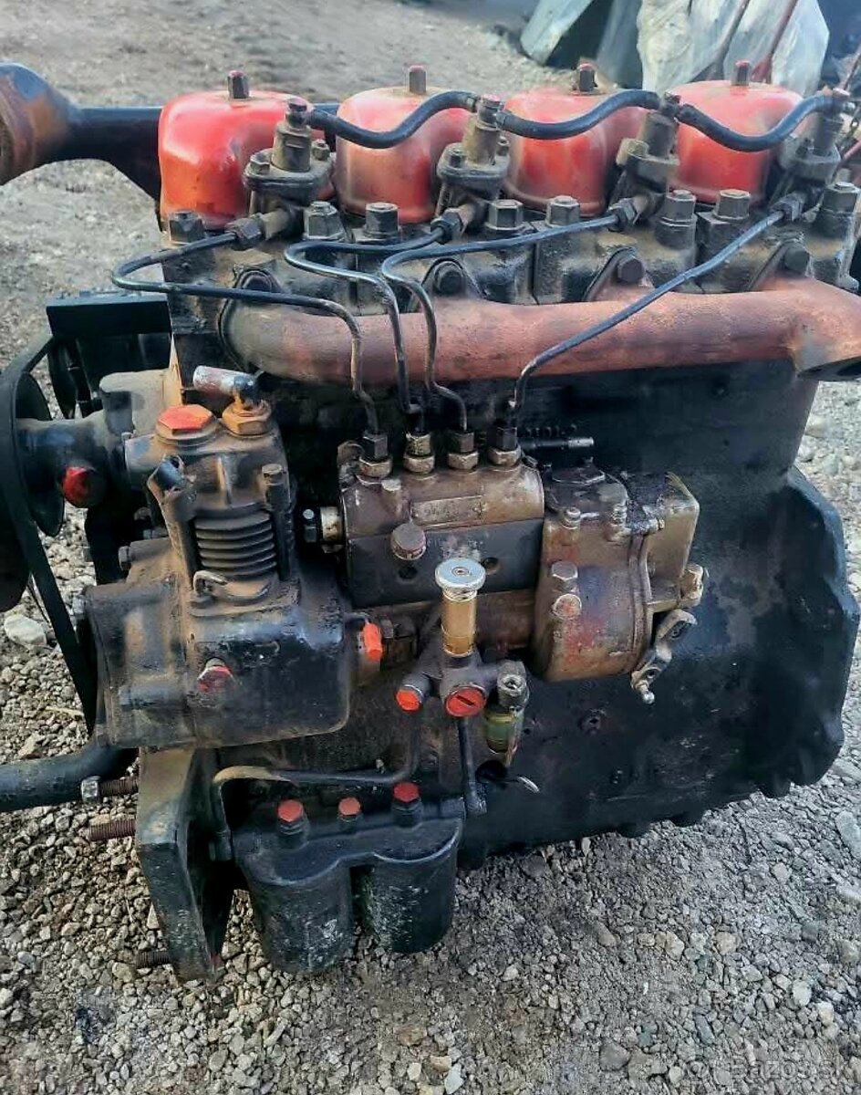 PREDAM KOMPLETNY MOTOR TRAKTOR ZETOR 5501 VRTANIE 95