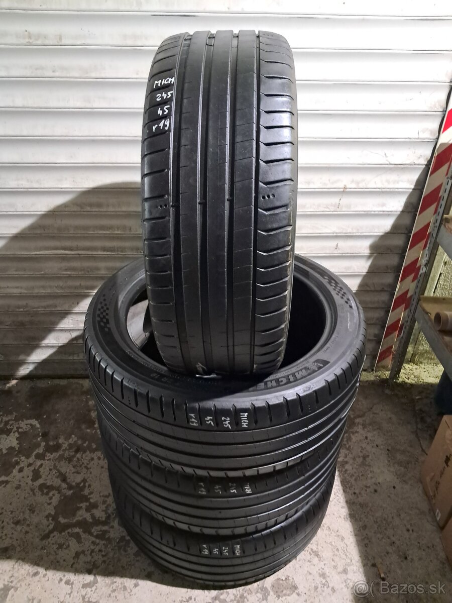 Michelin letné 245/45/R19