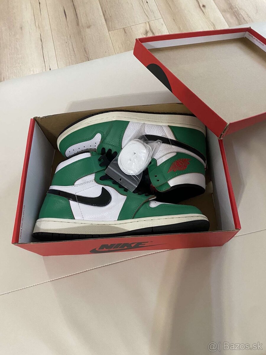 Nike jordan 1 high Lucky green