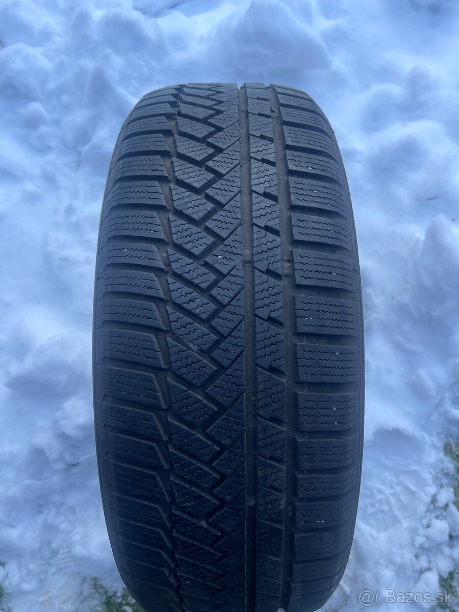 Zimné 215/55 r17