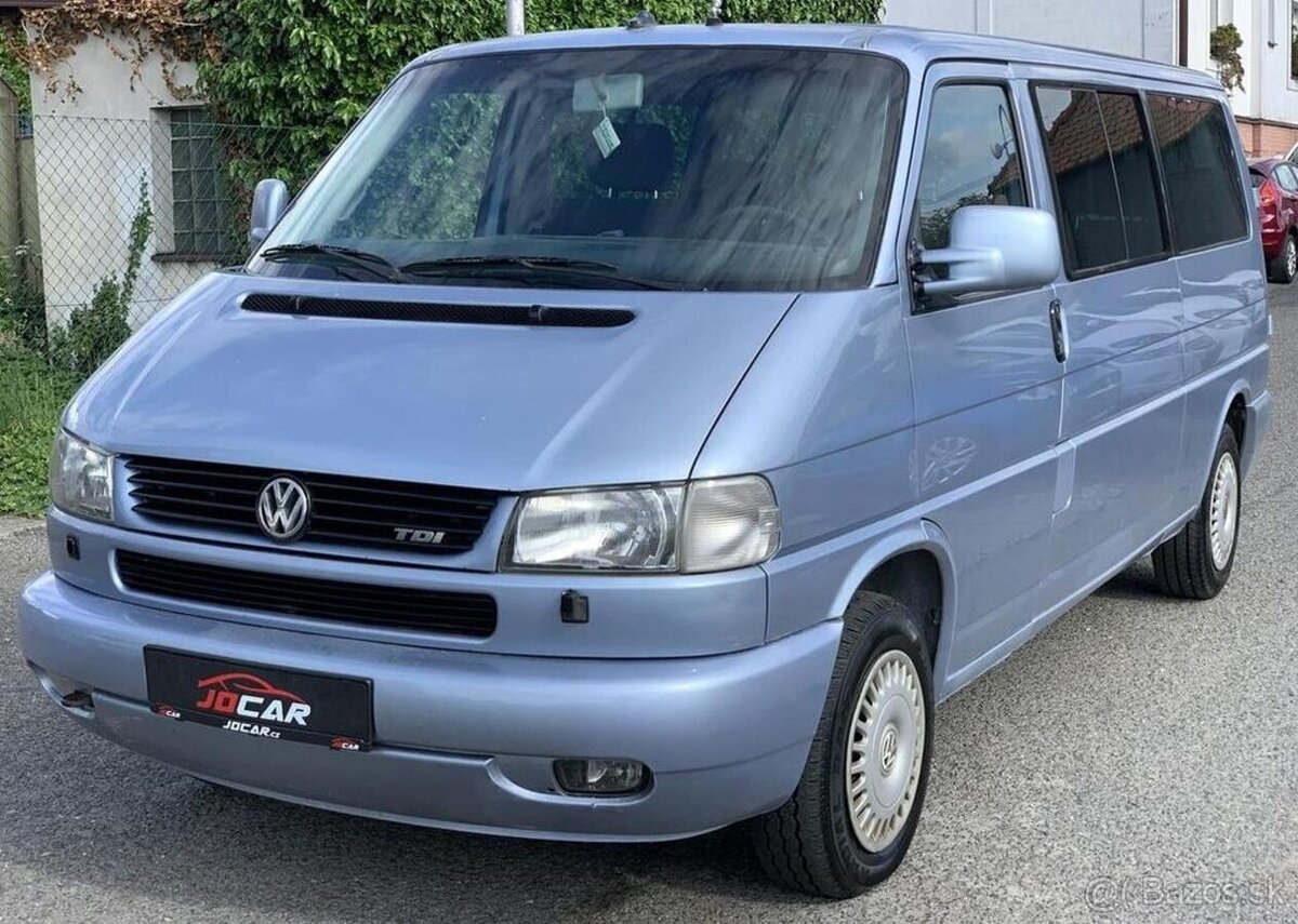 Volkswagen Caravelle 2.5TDi 75kw 8 MÍST ZADÁNO nafta manuál