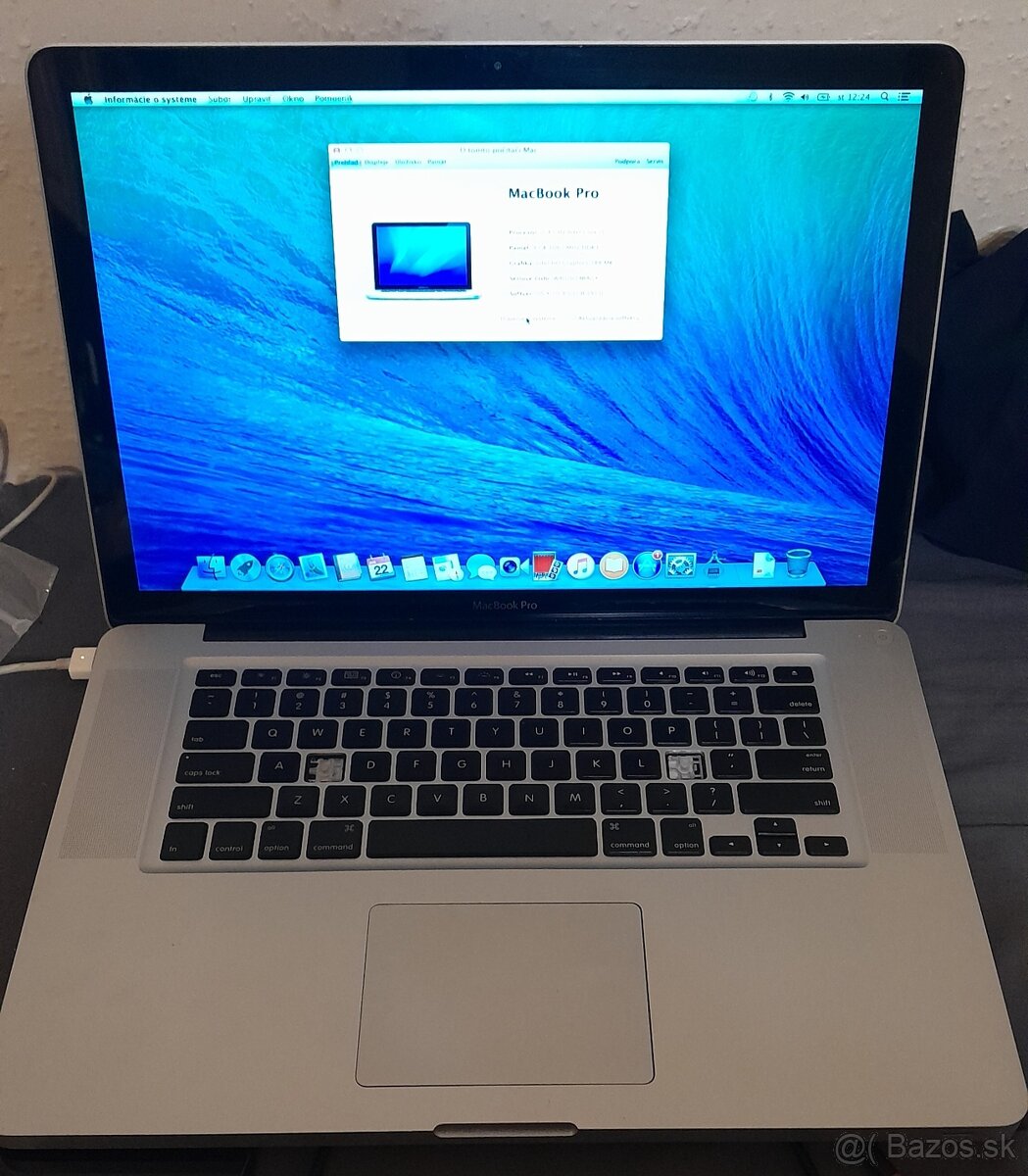 Macbook pro 2010 -i5, 4GB, 320GB, 15,4"