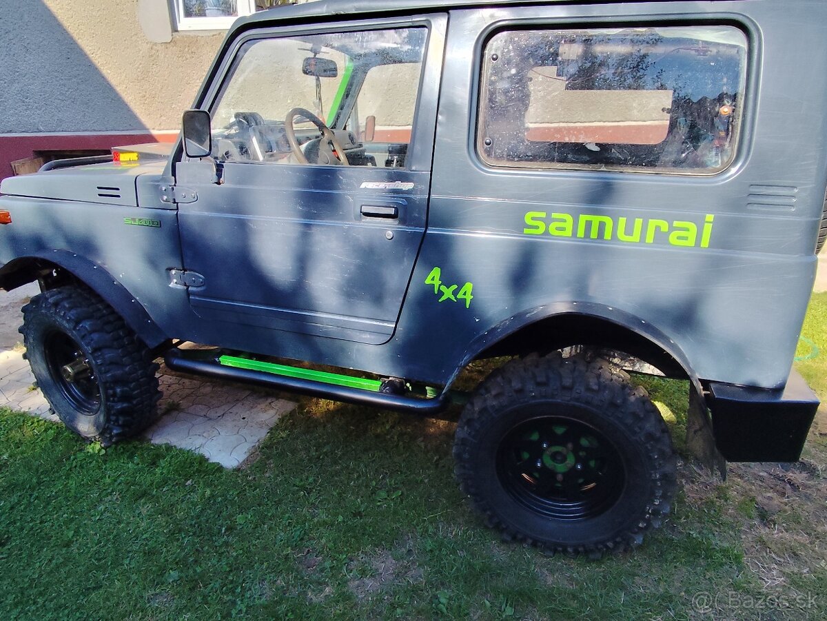 Suzuki Samurai