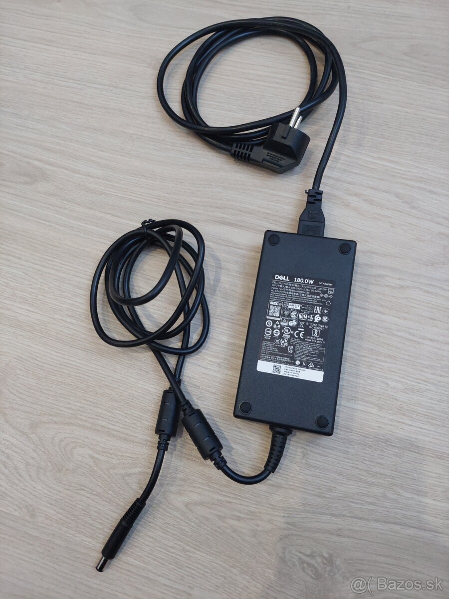 Dell AC adaptér 180 W