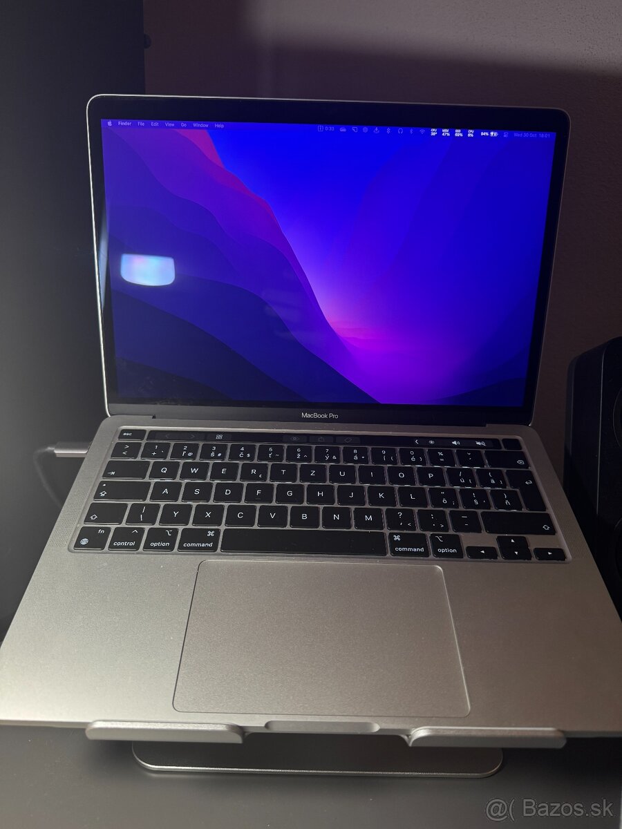 MacBook Pro 13” (2022, M2) – TOP stav, ako nový