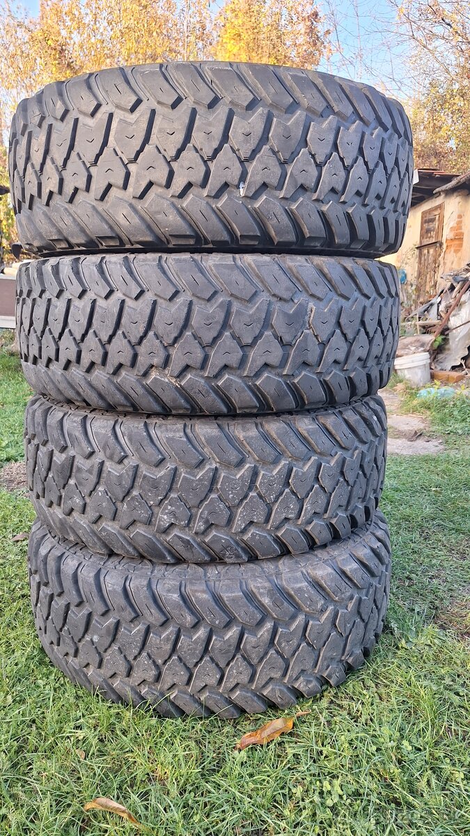 Mt pneu 35/12.5 r15