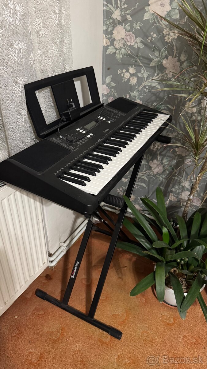 Yamaha PSR-E363 Keyboard s dynamikou + stojan