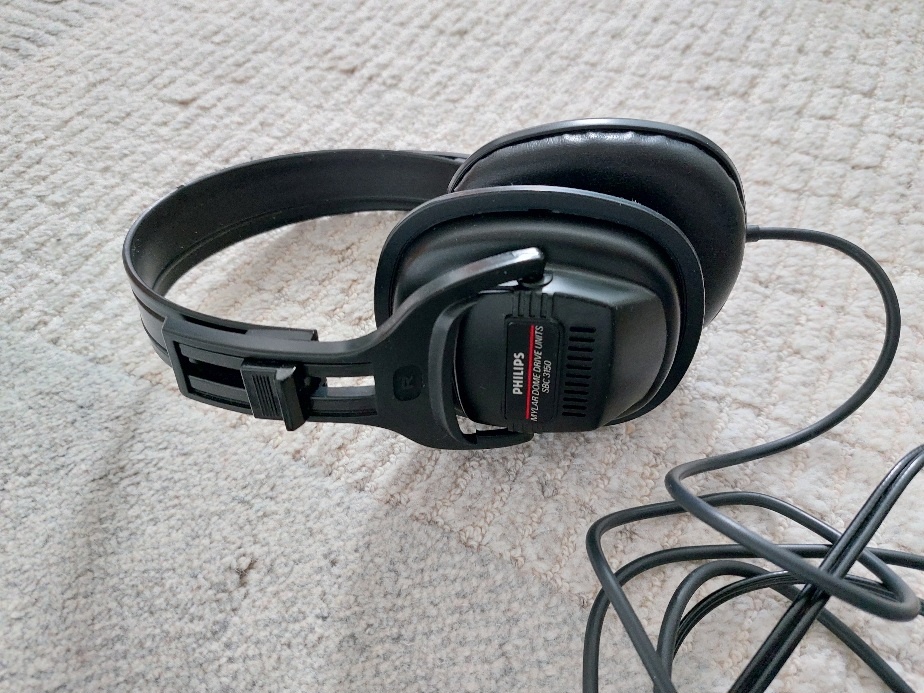 PHILIPS SBC 3150 STEREO HEADPHONES