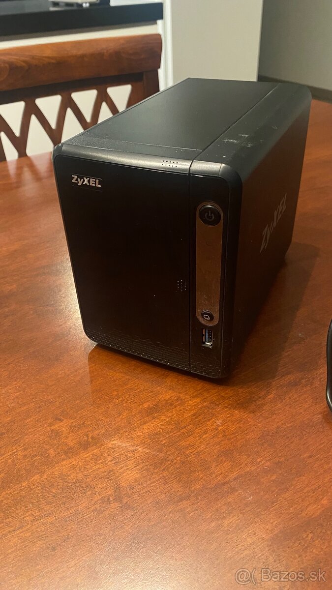 Zyxel NSA325V2