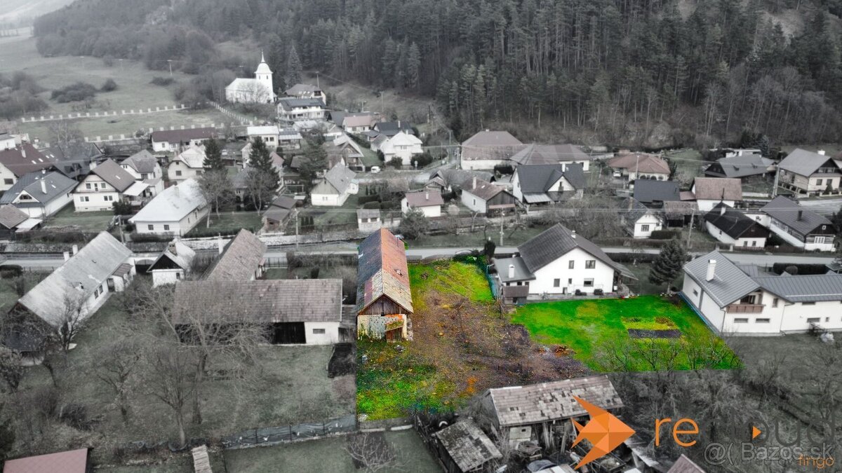 Na predaj rozľahlý stavebný pozemok v Blatnici,1648m2