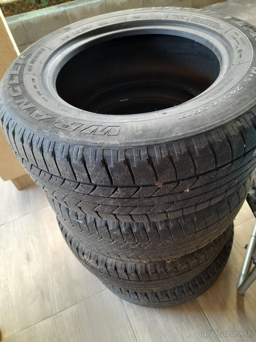 Celoročné pneu GOODYEAR-Wrangler all wheater 245/65 R17-107H