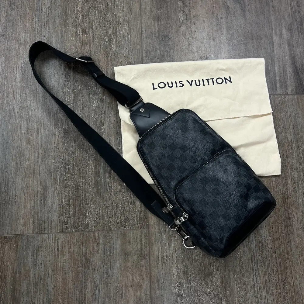 Louis Vuitton Sling bag