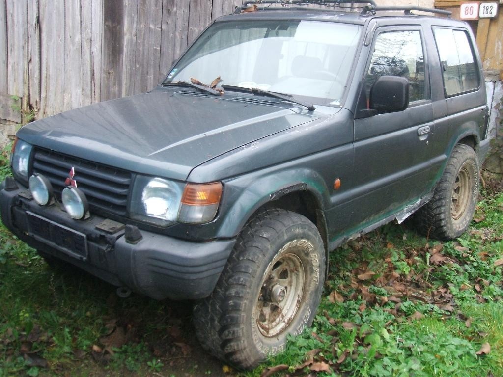 Kúpim Mitsubishi Pajero II 2.5td