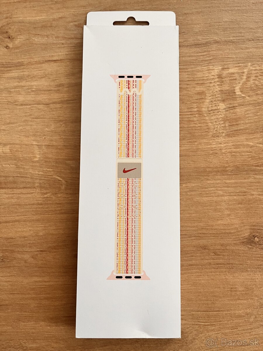 Apple watch naramok Nike Sport Loop 45 mm