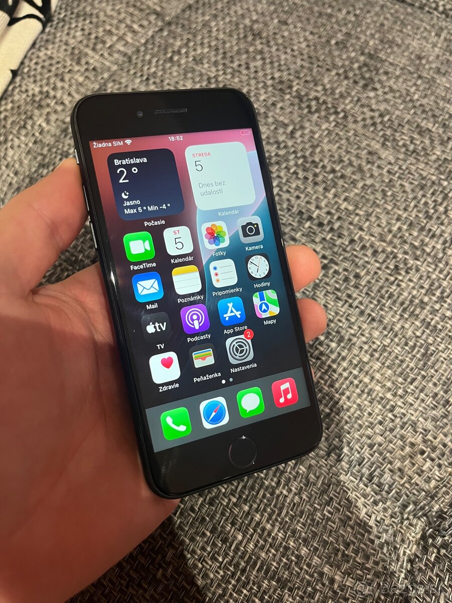 iPhone SE 2020 64gb - Nová batéria