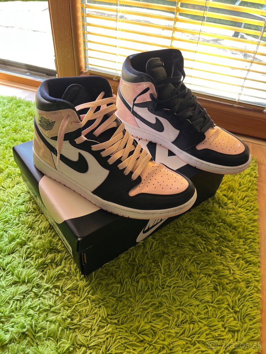 Jordan 1 High Atmosphere (bubblegum)