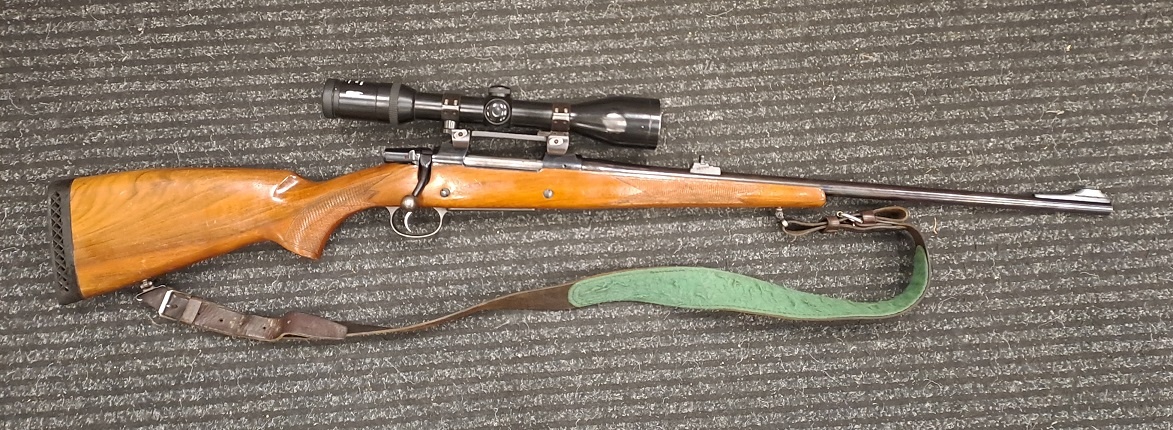 ČZ 550 , kal. 7mm Rem. Mag