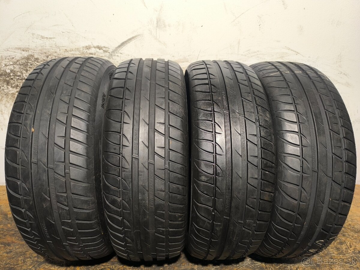 215/60 R16 Letné pneumatiky Taurus 4 kusy