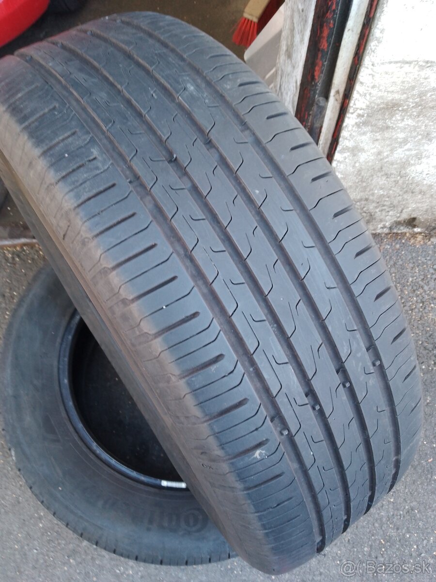 Predám 2ks letné pn.225/60r17 Continental