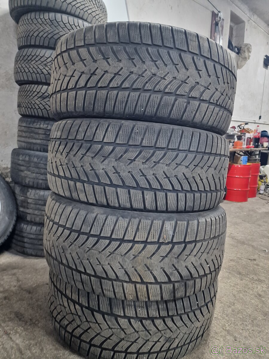 275/45 r20