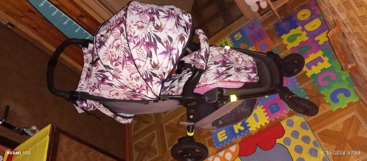 Britax b motion 4 plus