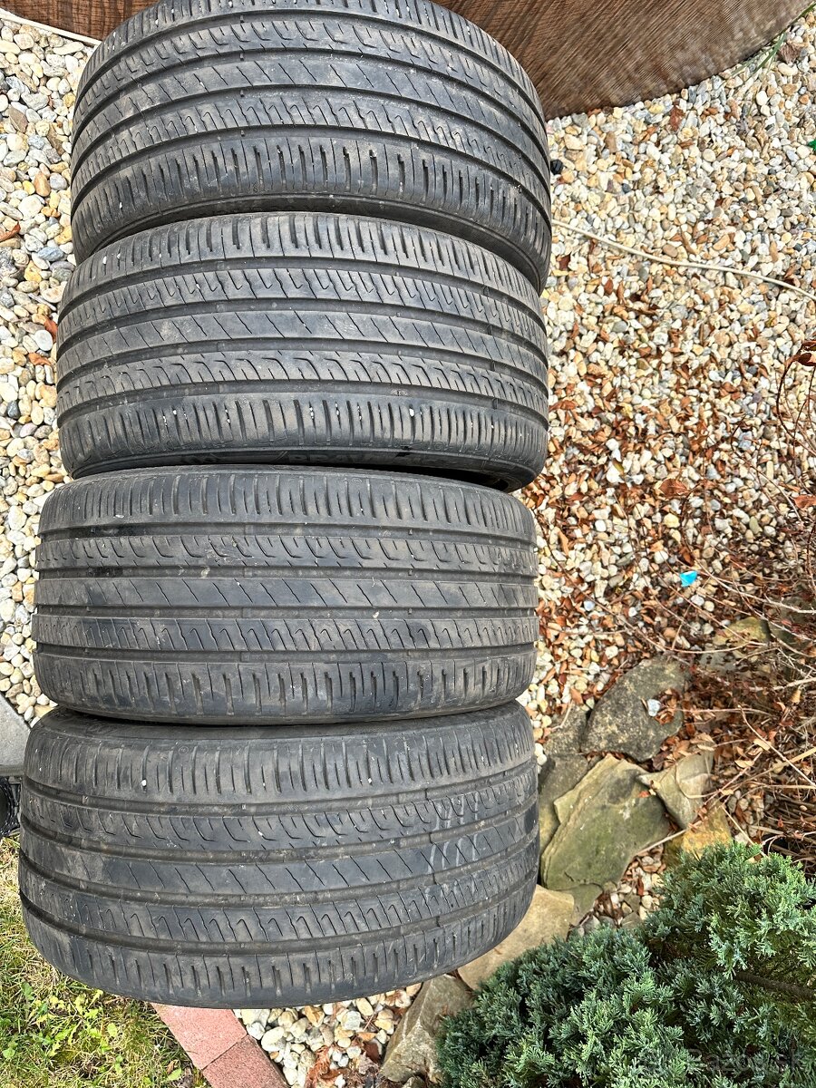 Letné pneu Barum 255/35 R20