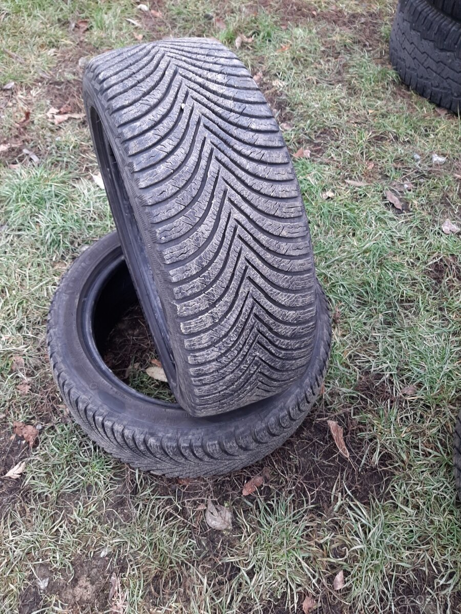 185/50r16 81H Michelin zimne