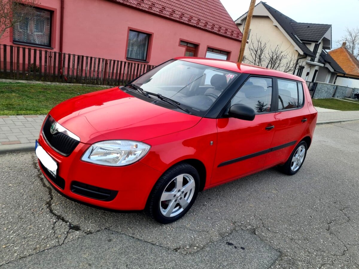 Skoda Fabia 1.2 HTP Benzín Zachovalý Stav ROK 2010